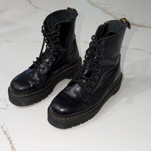 Dr. Martens Jadon Boot Black Leather Platform Combat Boots | W9 M8